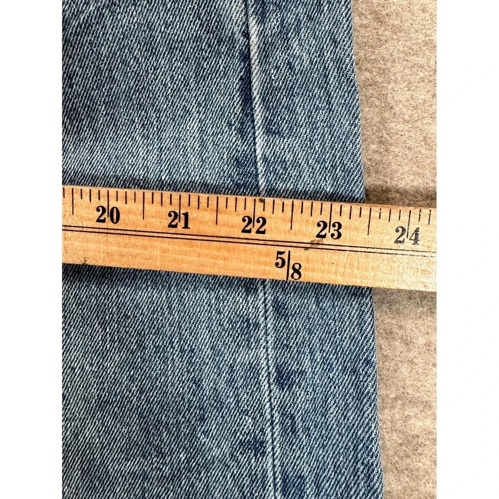 Vintage Levi's 501 Straight Jeans Mens 36x30 Blue Denim Medium Wash Button Fly